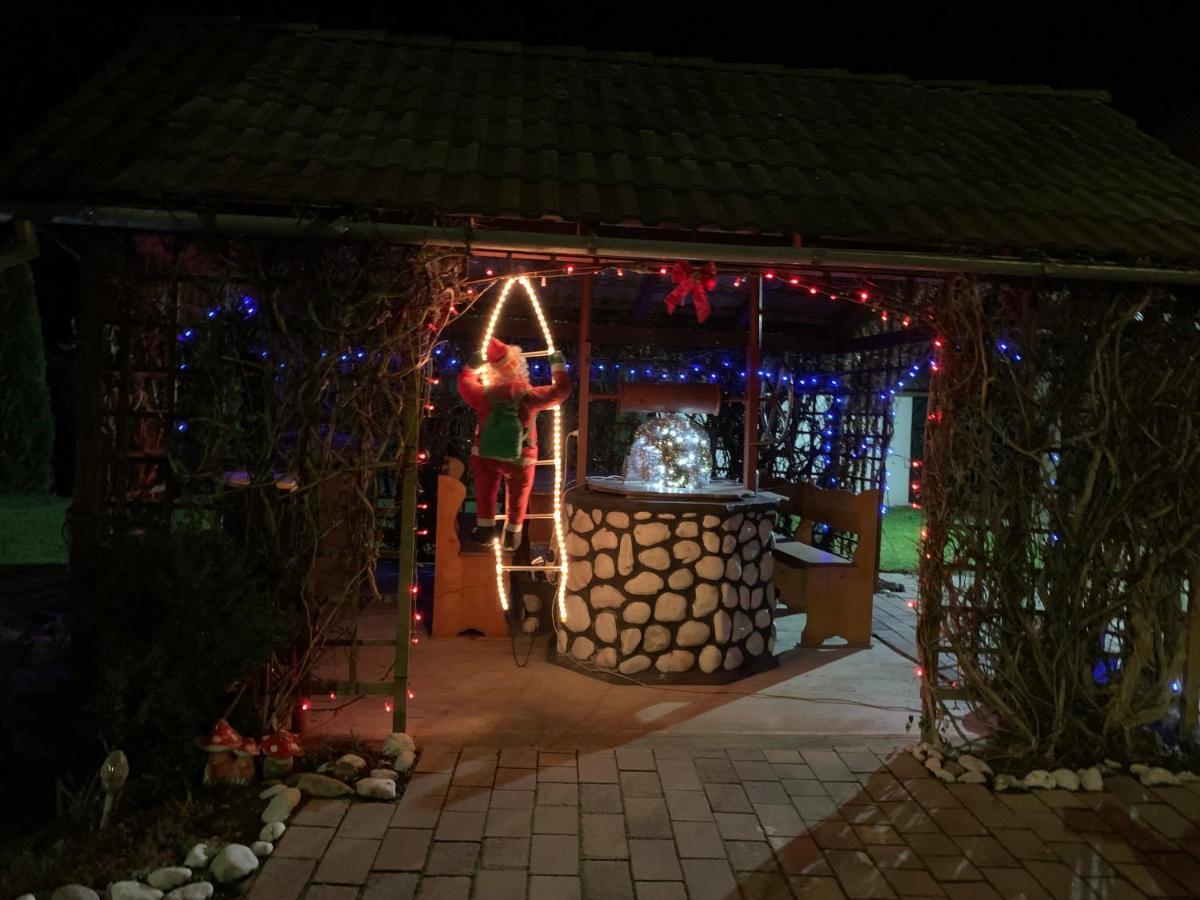 فيلا Casa Lui Mosu ألبا يوليا المظهر الخارجي الصورة